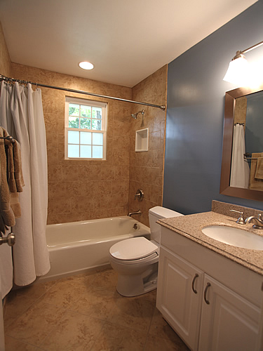 guest bath tiled remodel.